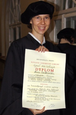 dr Anna Szalkowska