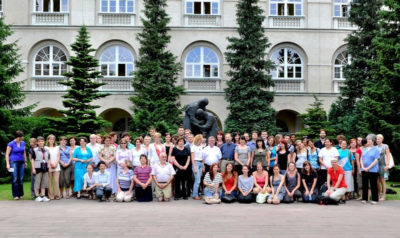 Uczestnicy tegorocznych letnich kursów prowadzonych przez Szkołę Języka i Kultury Polskiej KUL