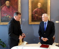 Podpisanie umowy o współpracy Uniwersytetu Otwartego KUL i Muzeum na Majdanku