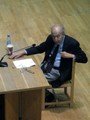 Prof. Richard Pipes (Harvard University) przed wykładem.
