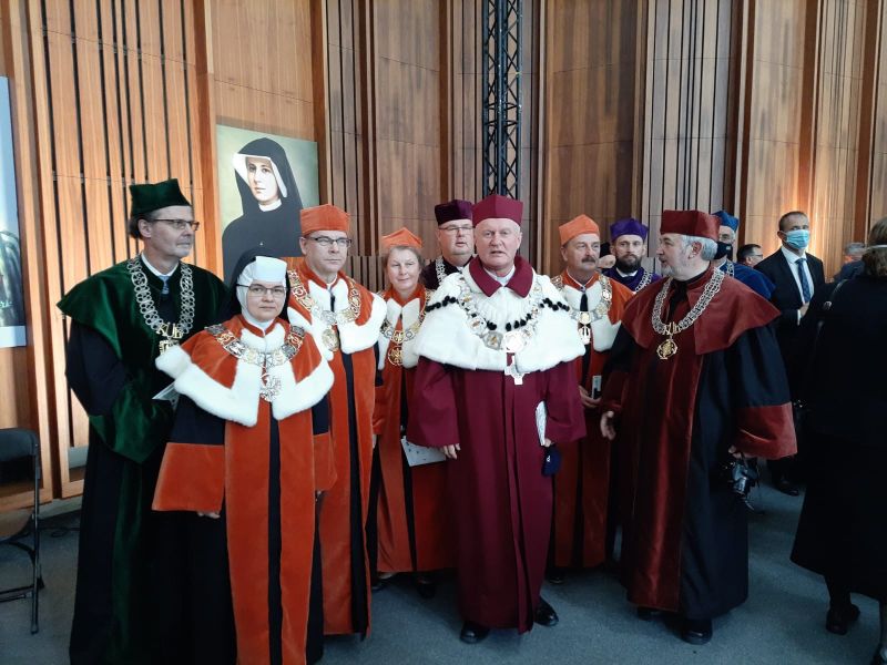 Delegacja KUL podczas uroczytości beatyfikacyjnych kard. Wyszyńskiego
