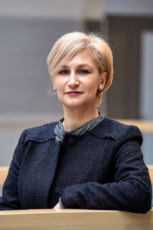 Prof Magdalena Staniszewska