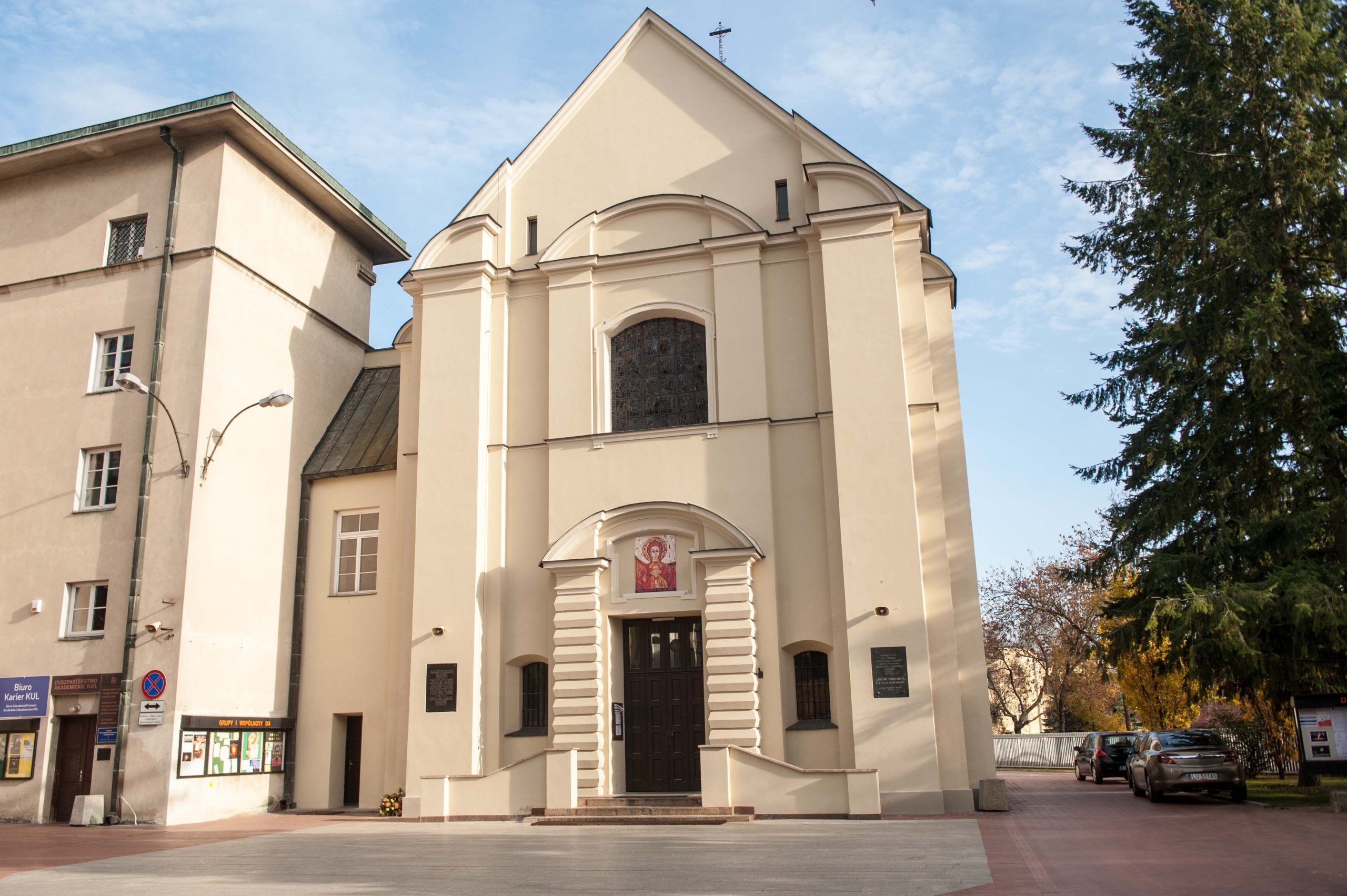 kosciol-tk-141106-001-scaled