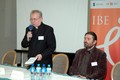 Od lewej: Ks. Wilk wraz ze swoim ulubionym pracownikiem, prof. dr. hab. Sławomirem Jackiem Żurkiem.