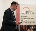 Prezes przedstawia sprawozdanie Zarządu PTPW